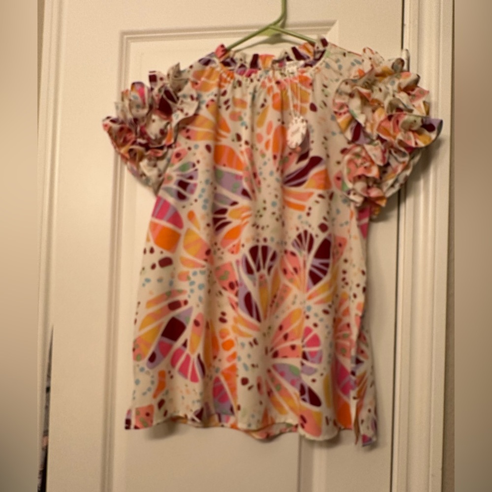 Oddy blouse. NWT